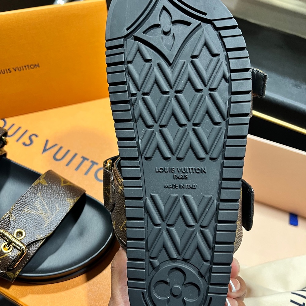 Louis Vuitton Black Sandals with Iconic Monogram Sole